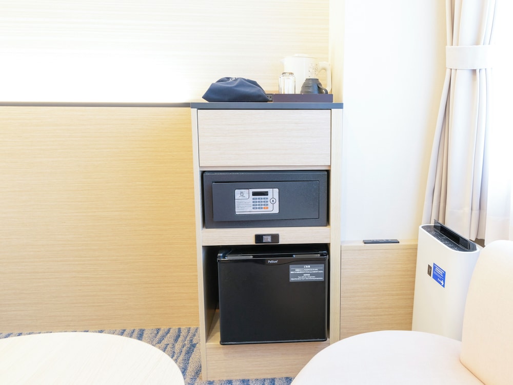 ルーム シングルベッド 2 台 禁煙 客室の設備とサービス1 | コンフォートイン京都四条烏丸