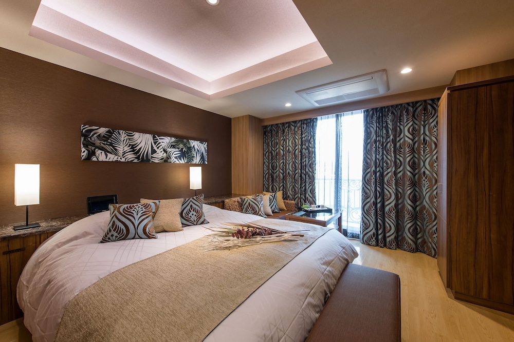 スタンダード ダブルルーム 喫煙可 客室18 | ホテル シードット 小倉ベイ