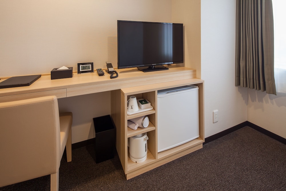 スタンダード セミダブルルーム 客室の設備とサービス1 | ワイズホテル旭川駅前