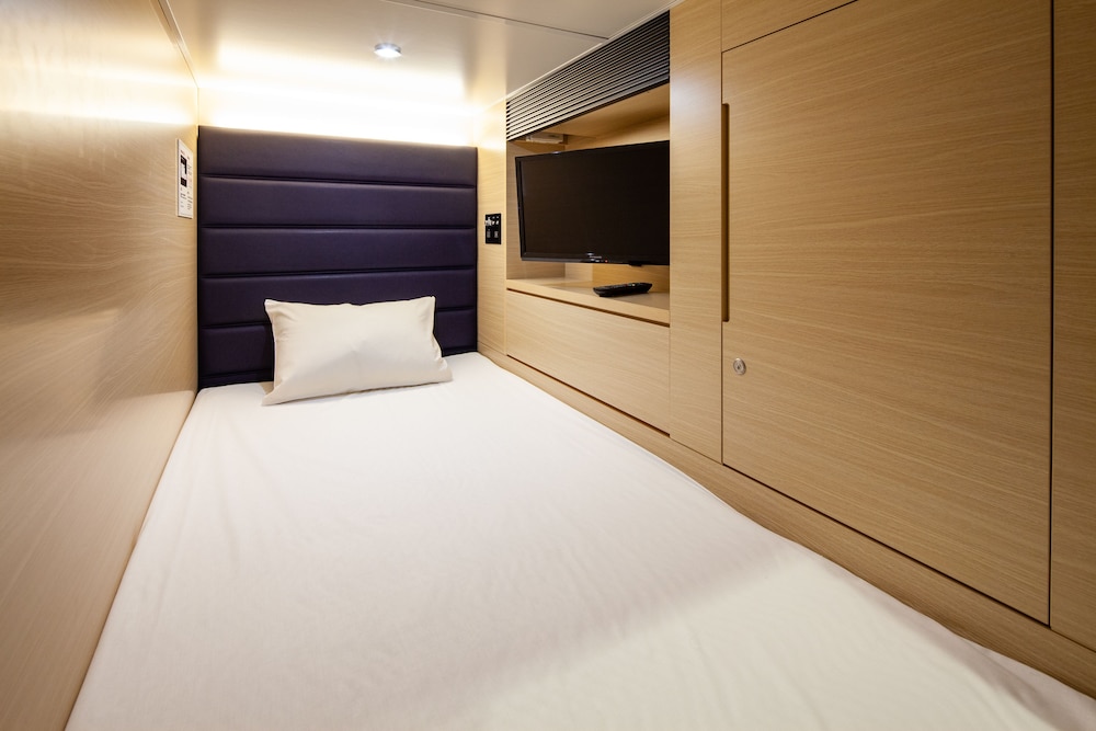 客室1 | ワイズキャビン & ホテル那覇国際通り 客室1 | ワイズキャビン & ホテル那覇国際通り