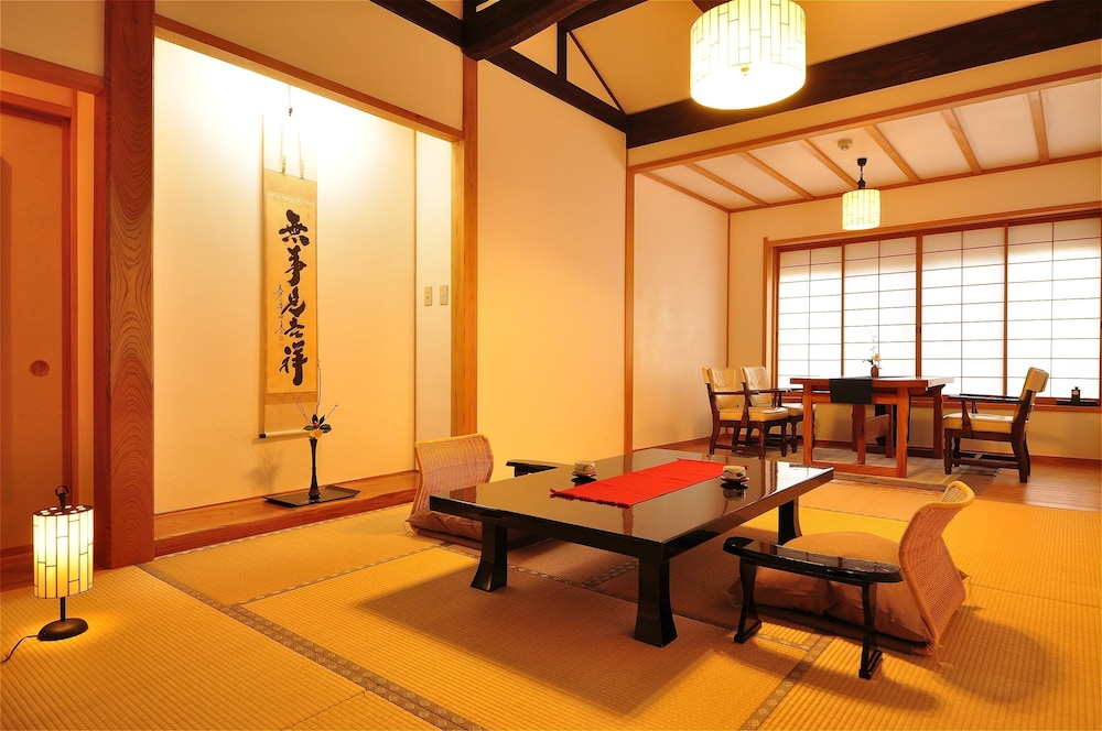 プレミアム 和室 温泉風呂付 一泊二食付 禁煙 | かんすい苑 覚楽