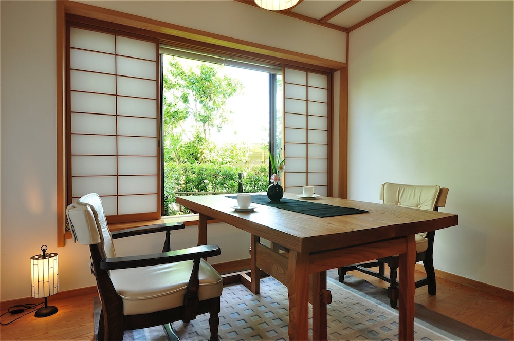 プレミアム 和室 温泉風呂付 禁煙 客室1 | かんすい苑 覚楽