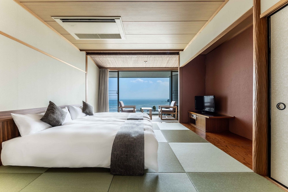 南館和室ツイン12畳 禁煙 客室3 | スパ & リゾート ホテルソラージュ 大分・日出