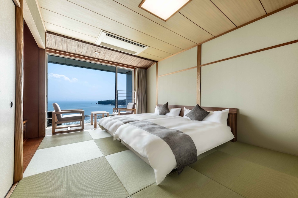 南館和室ツイン10畳 禁煙 | スパ & リゾート ホテルソラージュ 大分・日出