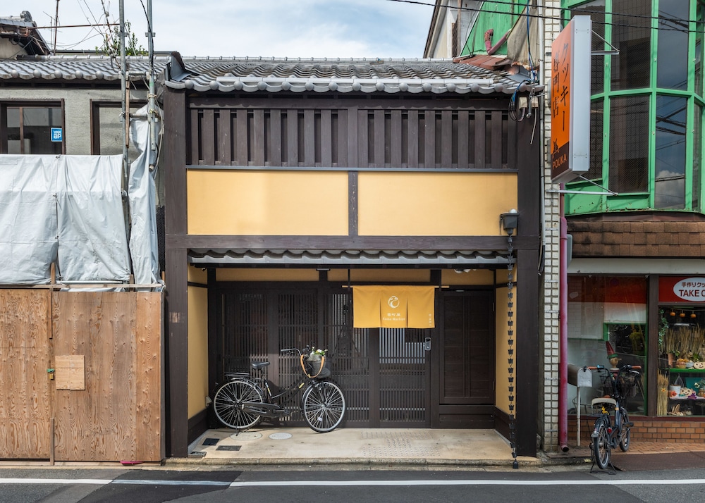 内部エントランス1 | 雲町屋 荒神口 KumoMachiya Kojinguchi