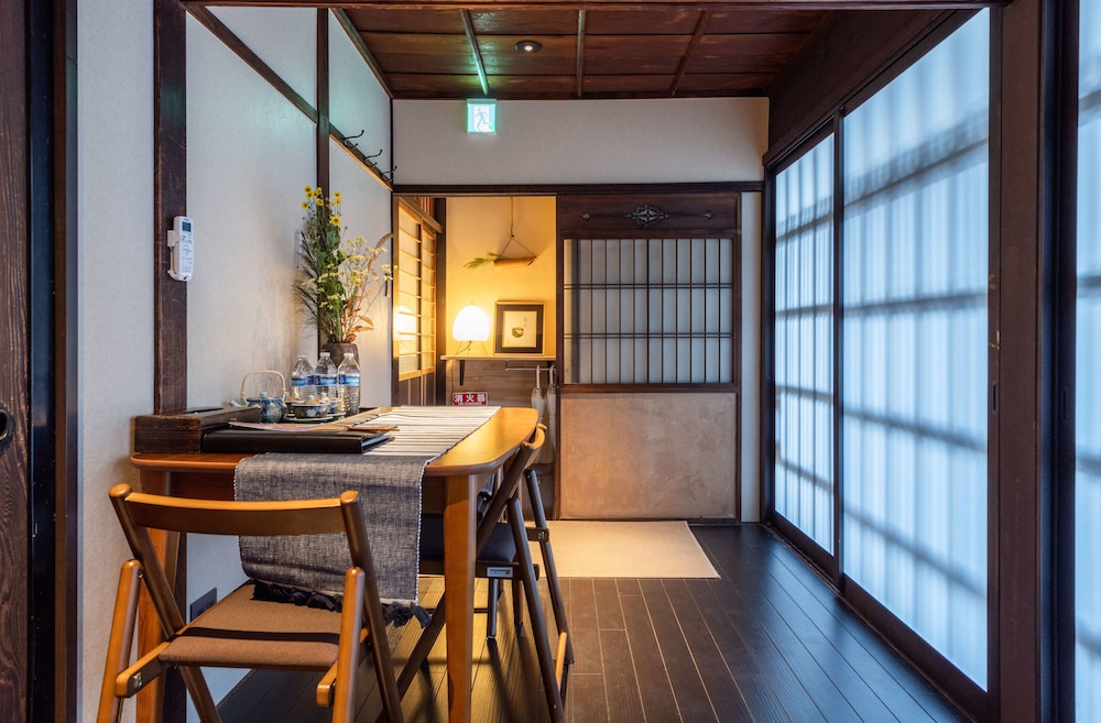 内装1 | 雲町屋 御所南 KumoMachiya Goshominami