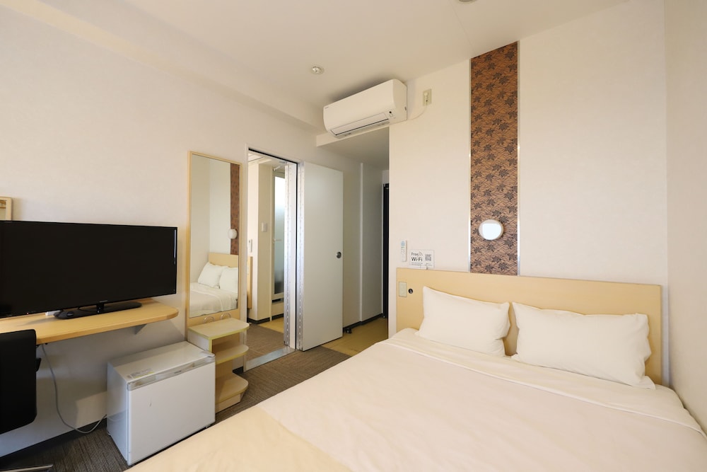 コネクティングルーム [ソファー付] 禁煙 客室2 | スマイルホテル京都烏丸五条