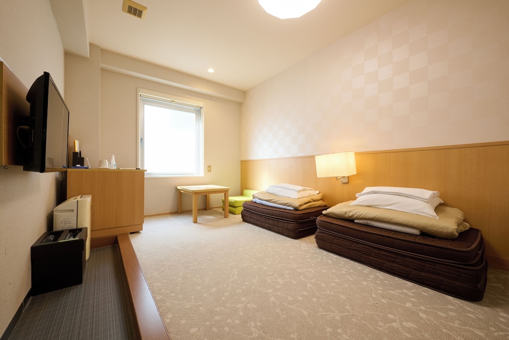 和ツインルーム 禁煙 客室3 | スマイルホテル京都烏丸五条
