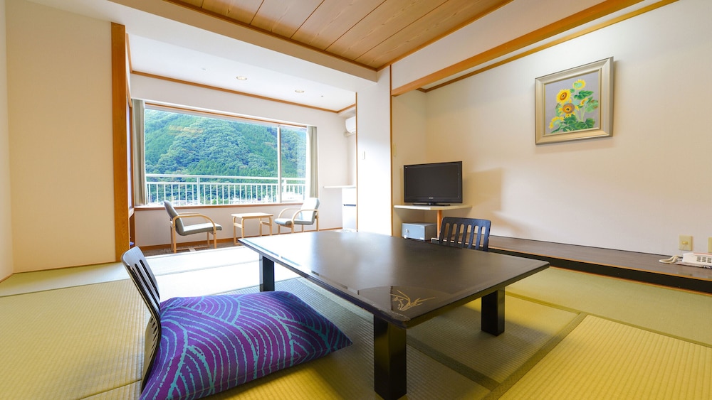 [禁煙]スーペリア和室内風呂あり(百花館 川側) | 大江戸温泉物語 ホテル鬼怒川御苑
