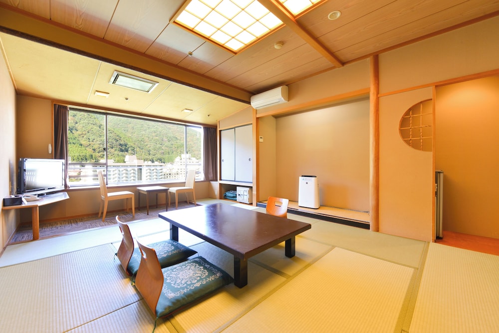 [禁煙]スーペリア和室内風呂あり(月光館) | 大江戸温泉物語 ホテル鬼怒川御苑