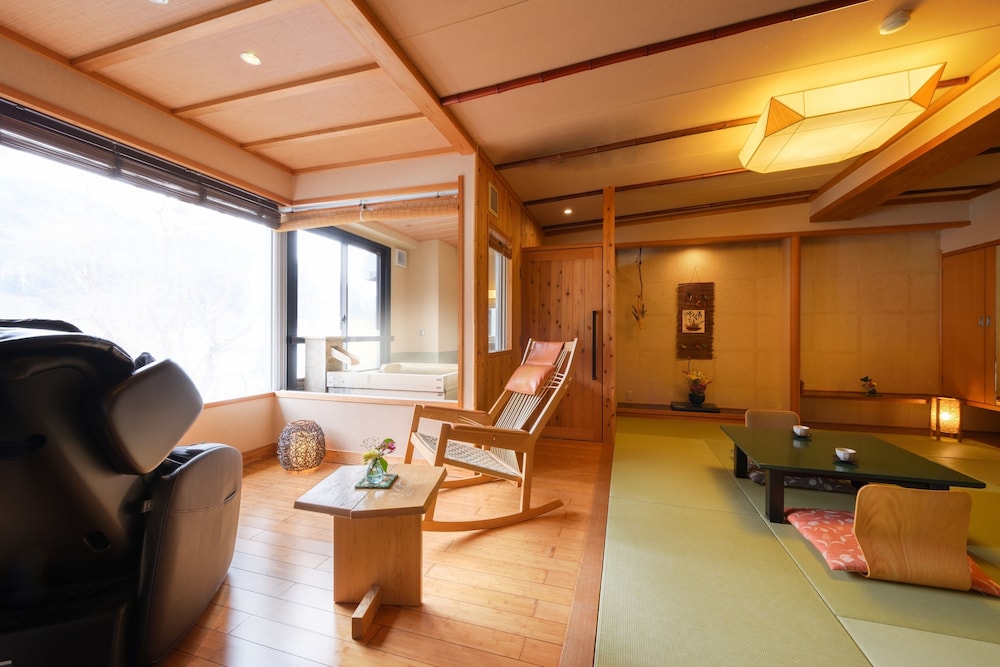 和室 温泉付 禁煙 312 | ゆめみの宿観松館