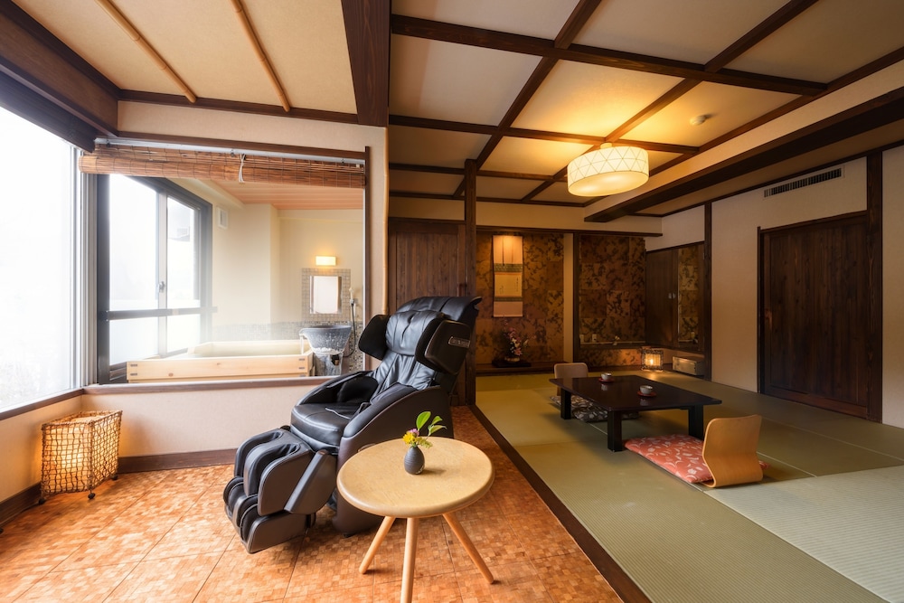 和室 温泉付 禁煙 311 | ゆめみの宿観松館