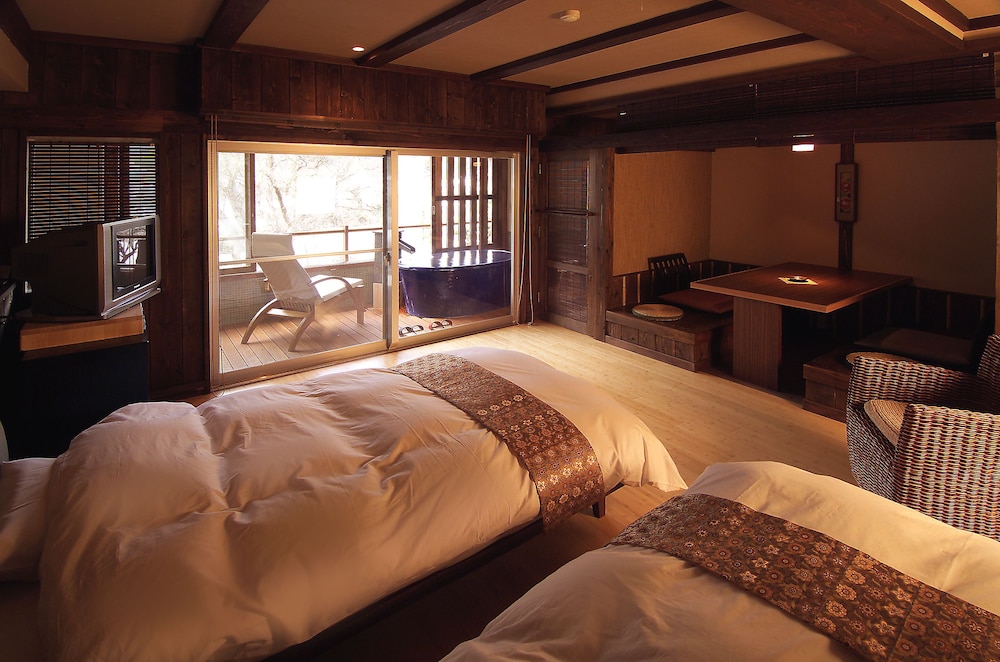 和室 2人部屋 温泉付 禁煙 315 客室1 | ゆめみの宿観松館