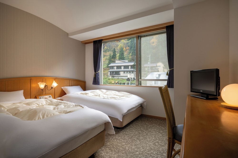 ツインルーム バスタブ付 禁煙 | ゆめみの宿観松館