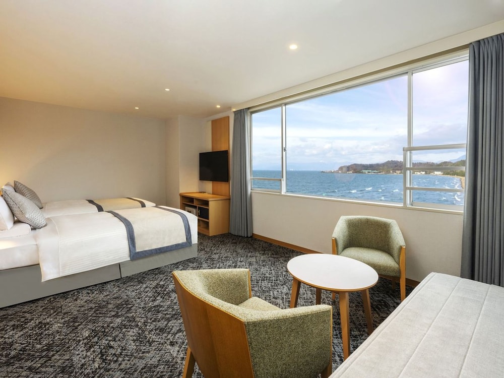 アクセシブルルーム（バス付）禁煙 | 亀の井ホテル 彦根