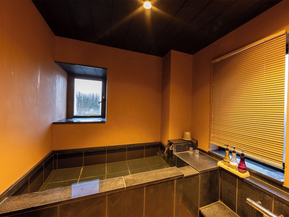 半露天風呂付客室 禁煙 バスルーム0 | 彩花亭時代屋