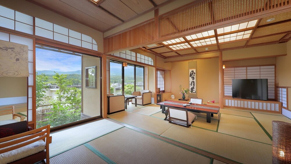 スタンダード ルーム 禁煙 客室1 | かっぱの宿 旅館三治郎