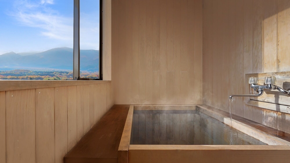 スタンダード ルーム 禁煙 マウンテンビュー バスルーム2 | かっぱの宿 旅館三治郎