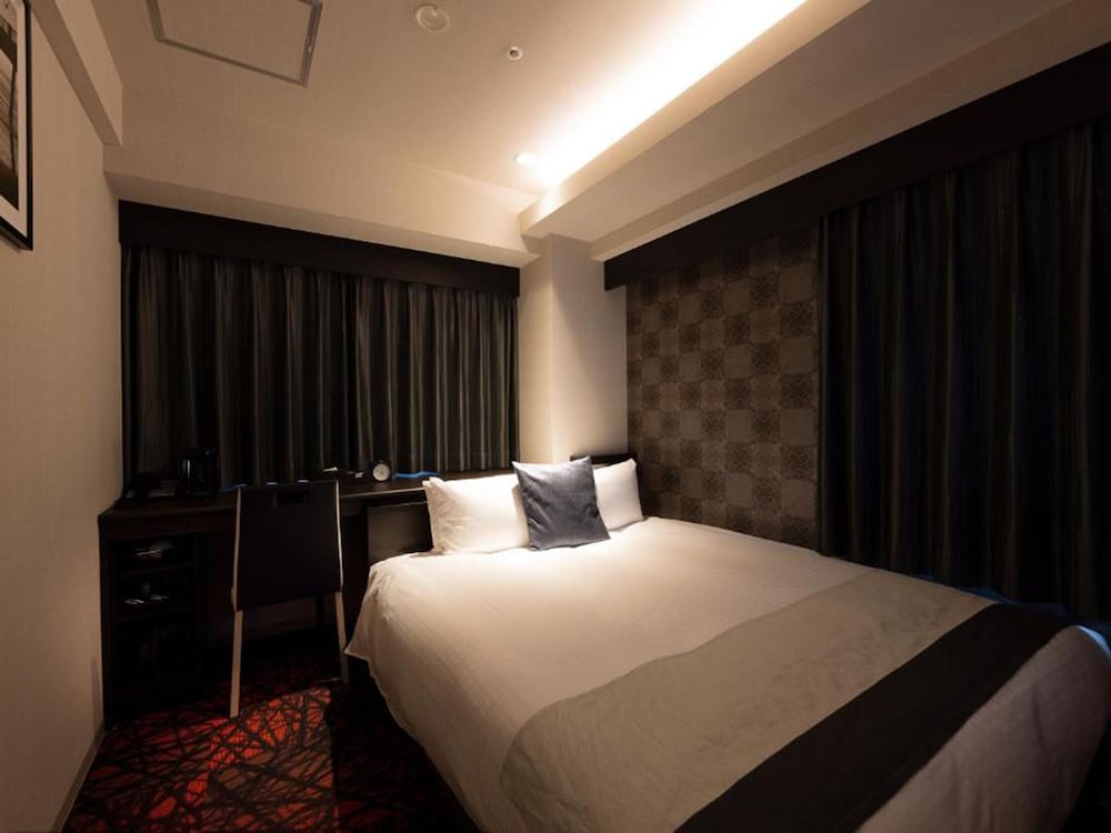 ダブルルーム 禁煙 客室3 | ホテルアクテル名古屋錦