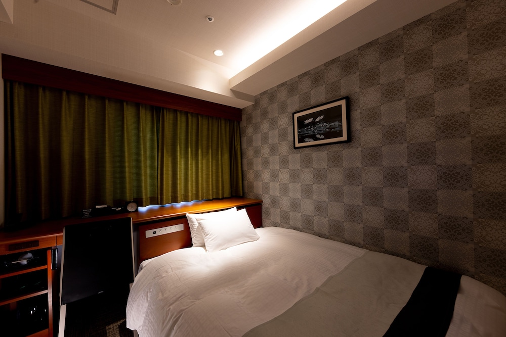 セミダブルルーム 禁煙 客室1 | ホテルアクテル名古屋錦