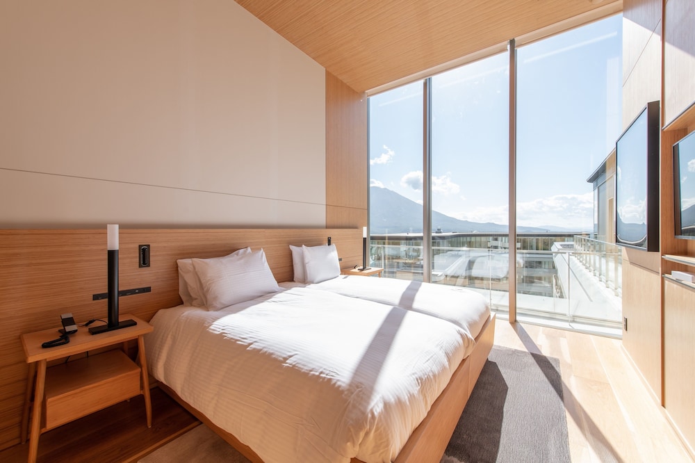 4 Bedroom Penthouse 客室1 | スカイニセコ