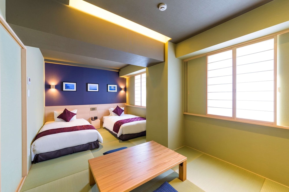 デラックス ルーム シングルベッド 2 台 禁煙 浴槽 客室4 | ベストウェスタンプラスホテルフィーノ千歳