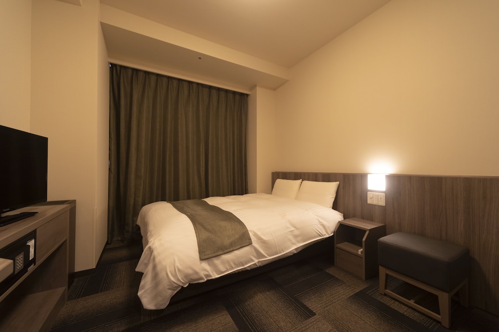 ダブルベッド | ドーミーイン後楽園