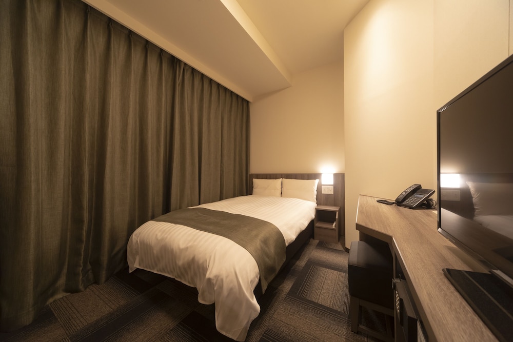 セミダブルルーム 禁煙 客室1 | ドーミーイン後楽園