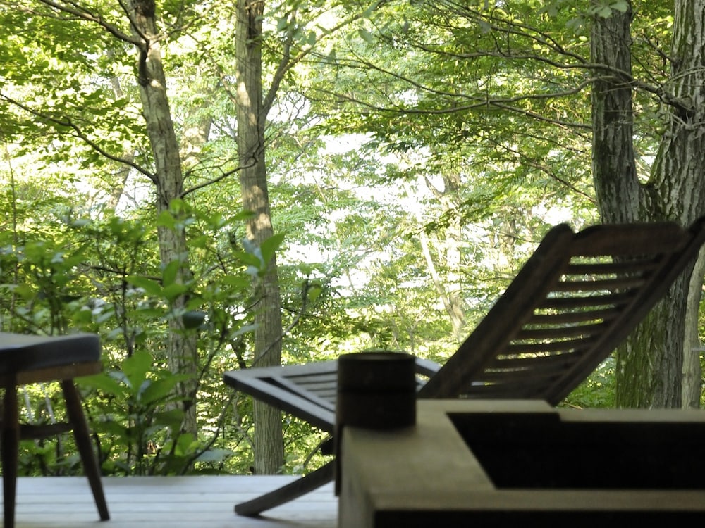 露天風呂付和室2ベッド (10畳) +テラス 部屋からの景観1 | 強羅花扇