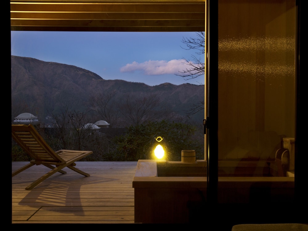 露天風呂付和室 2ベッド(10畳)（大人専用客室） 部屋からの景観0 | 強羅花扇