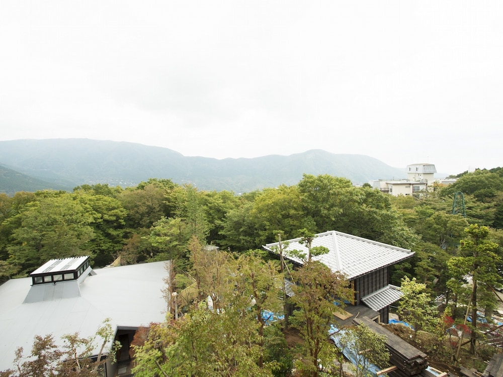 和洋室 スタンダードルーム(ベッド) 部屋からの景観0 | 強羅花扇 円かの杜