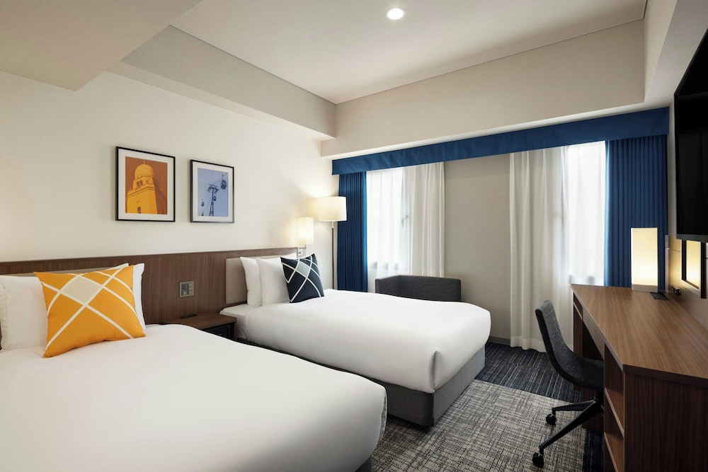 ルーム シングルベッド 2 台 | Four Points Flex By Sheraton 横浜駅西