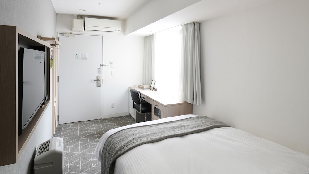 シャワーブース ダブル禁煙 客室3 | ベッセルイン栄駅前