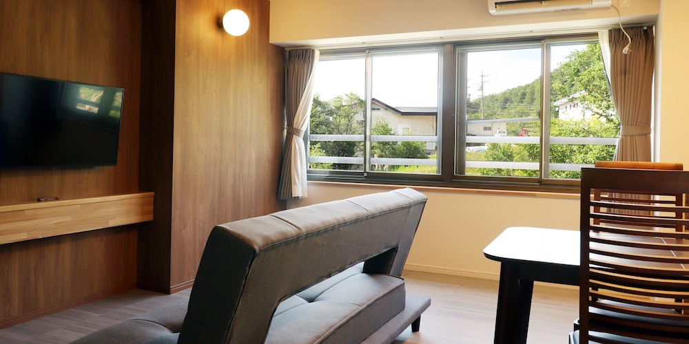 デラックス ルーム 客室1 | 志賀高原 ホテル一望閣