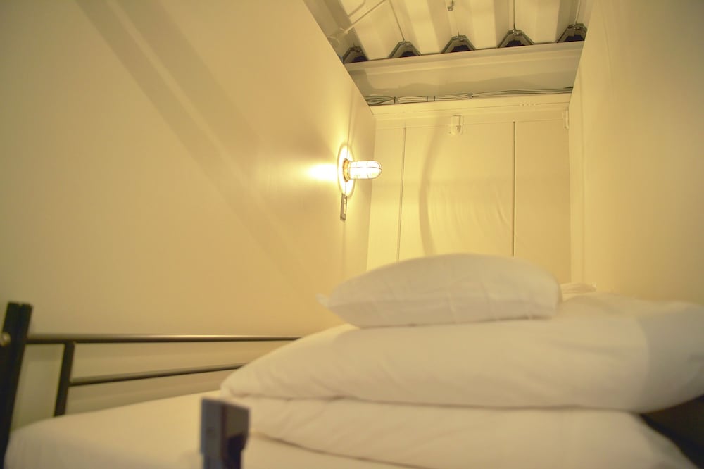 客室1 | チルル コーヒーアンドホステル