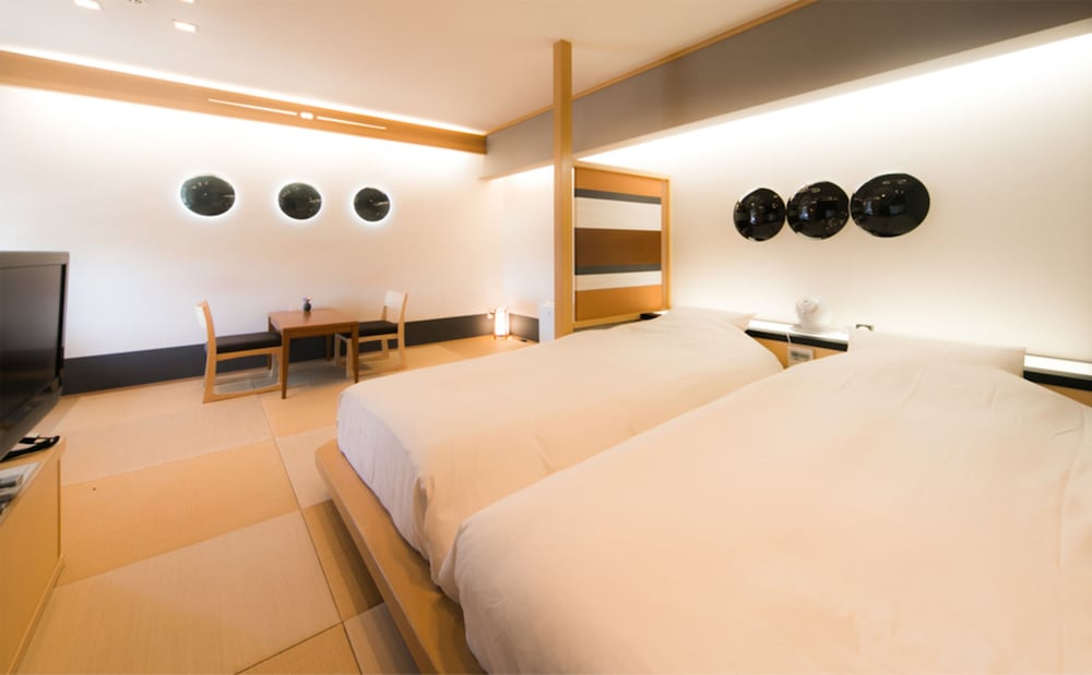 竹庵(たけあん) 温泉引き湯付き 禁煙 37 ㎡【3F】 | CHAHARU離れ 道後夢蔵