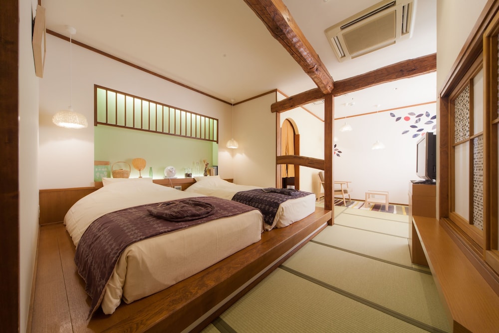 夢庵(ゆめあん) 温泉引き湯付き 禁煙 37 ㎡【4F】 | CHAHARU離れ 道後夢蔵