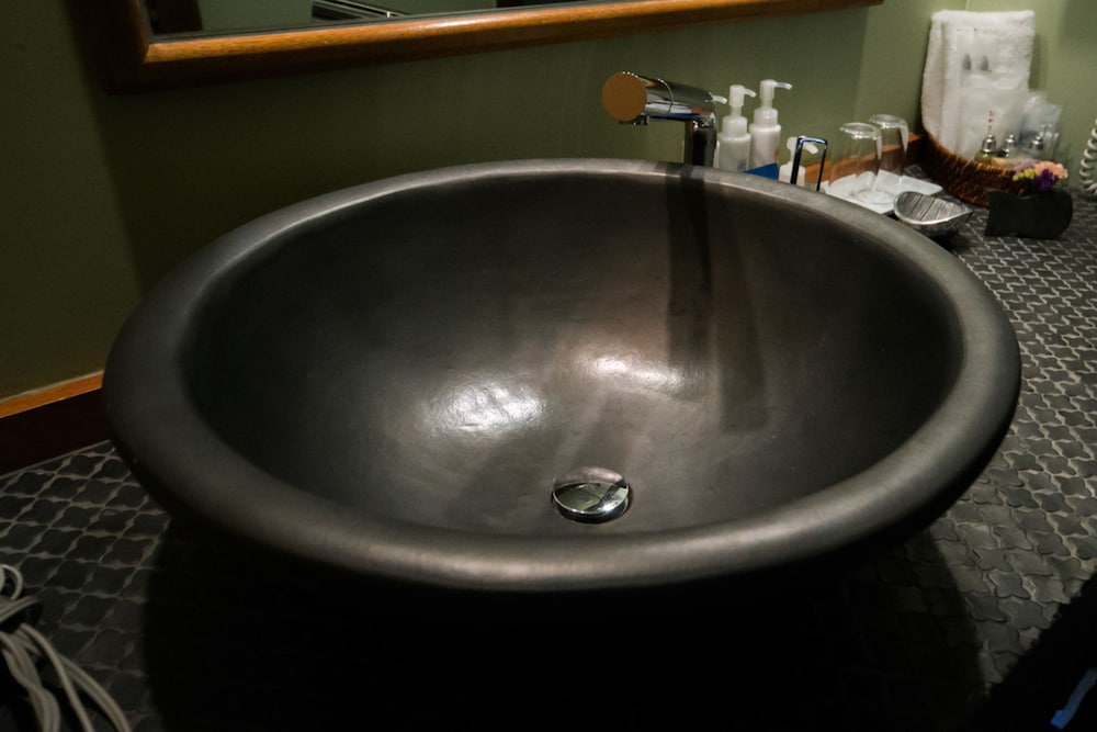 夢庵(ゆめあん) 温泉引き湯付き 禁煙 37 ㎡【4F】 バスルームのシンク0 | CHAHARU離れ 道後夢蔵