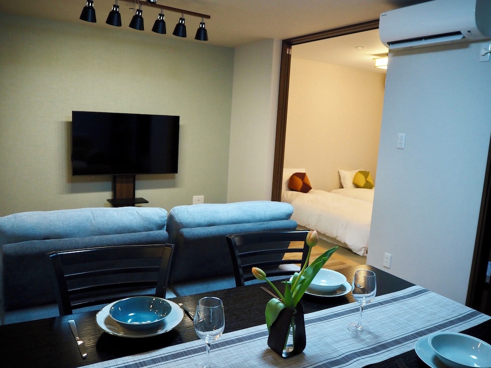 ファミリー スイート リビング エリア3 | ゆかり京都