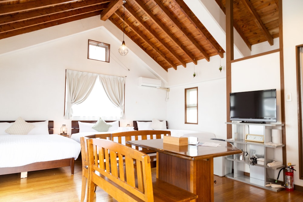 メインイメージ | Pine House in Churaumi