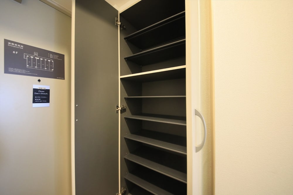 トリプルルーム 禁煙 客室17 | ベイホテル 浦安駅前