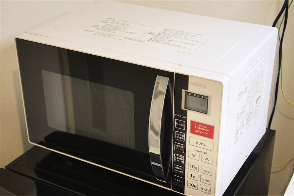 トリプルルーム 禁煙 電子レンジ1 | ベイホテル 浦安駅前