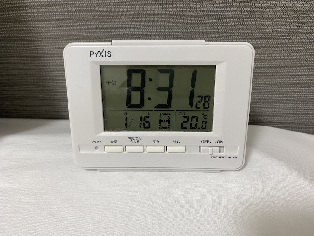 トリプルルーム 禁煙 リビング エリア1 | ベイホテル 浦安駅前