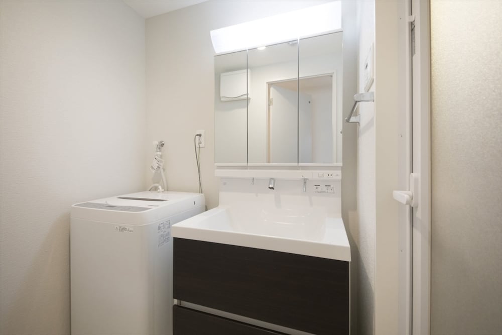 トリプルルーム 禁煙 客室19 | ベイホテル 浦安駅前