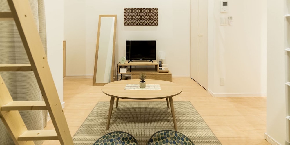 スタンダード ルーム 客室4 | トリップポッド高砂 B