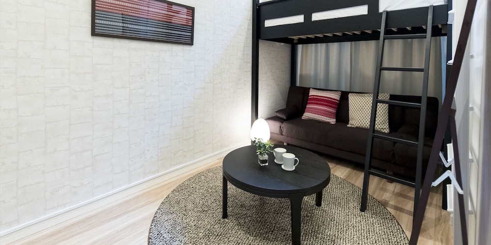 スタンダード ルーム 客室11 | トリップポッド高砂 B