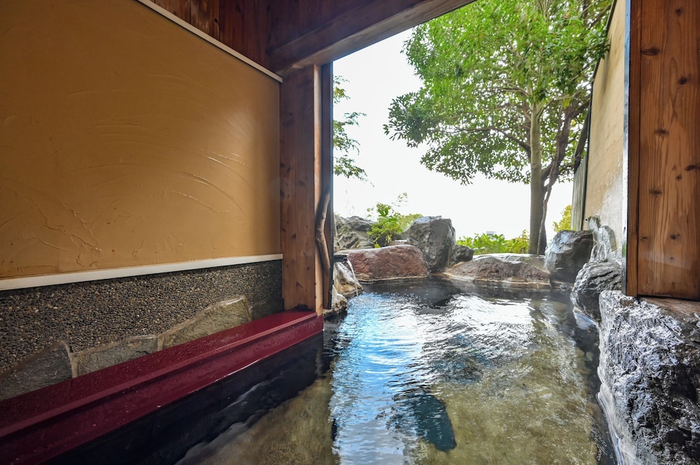 東棟 露天風呂付き和室 禁煙 バスルーム0 | 別府旅宿 最乃幸