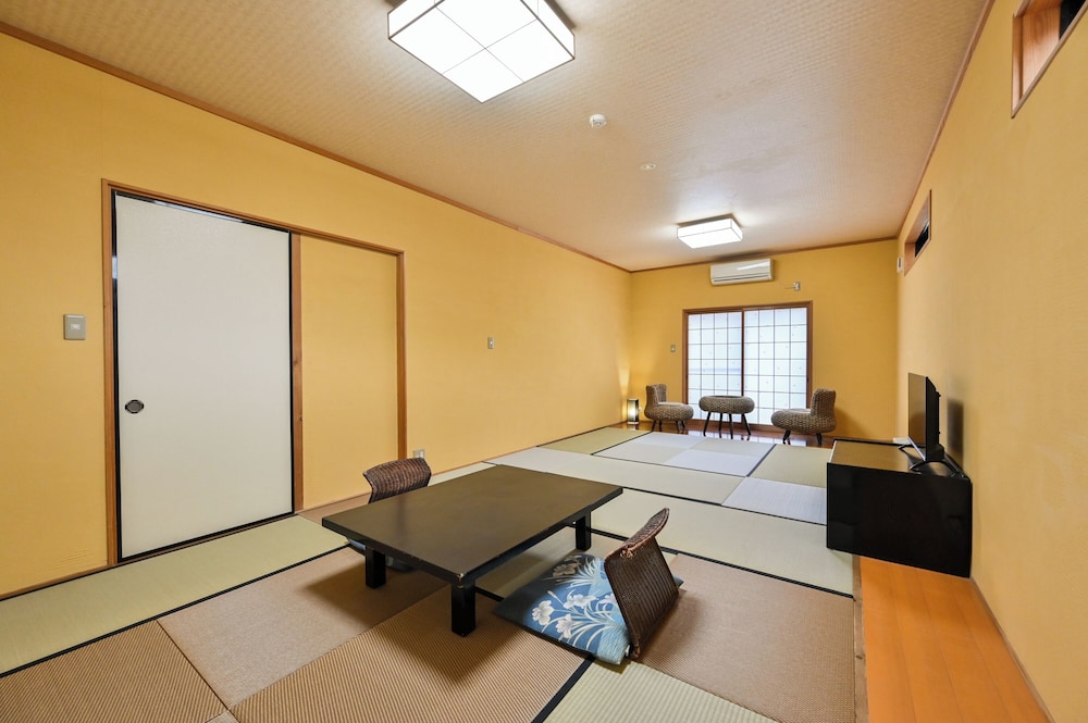 東棟 露天風呂付き和室 禁煙 | 別府旅宿 最乃幸