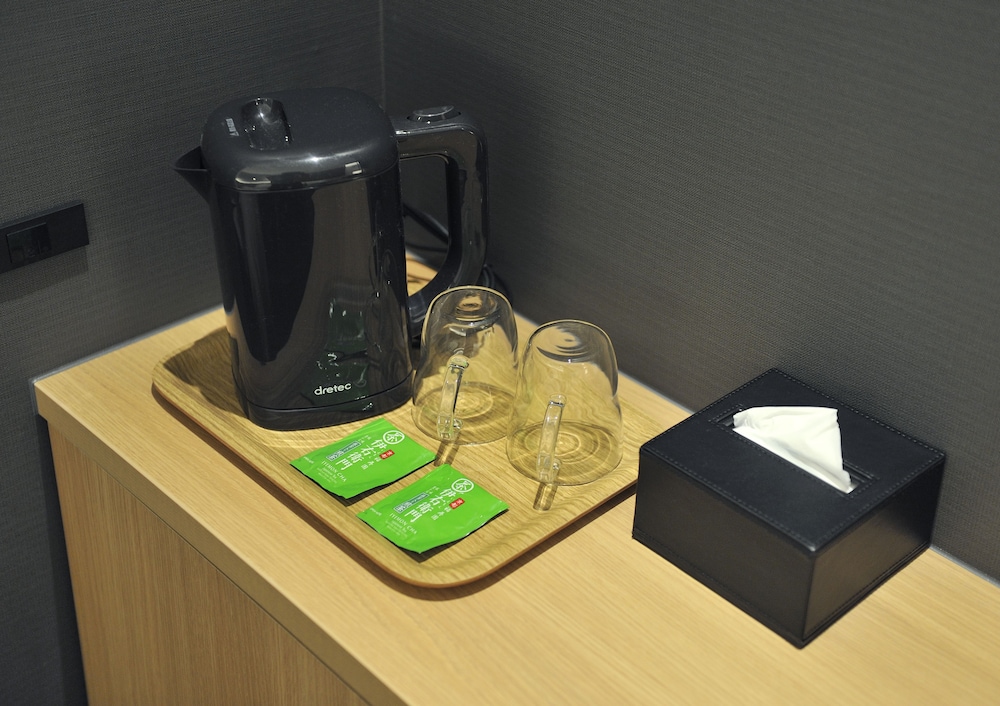 デラックス ツインルーム 客室の設備とサービス1 | FUGASTAY 四条大宮