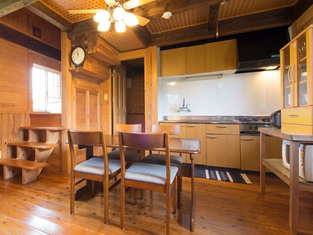 ツリーハウス 客室2 | 石垣島サン・グリーンリゾートホテル